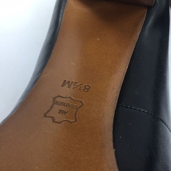 Tory Burch “Cantrell” Black Leather Open Toe Gold Logo T Pump Heels Women Sz 8.5 - Picture 8 of 8